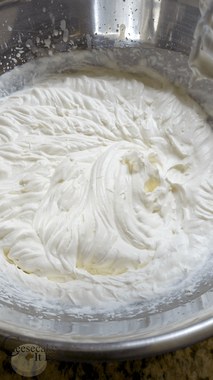 Cream forming soft peaks