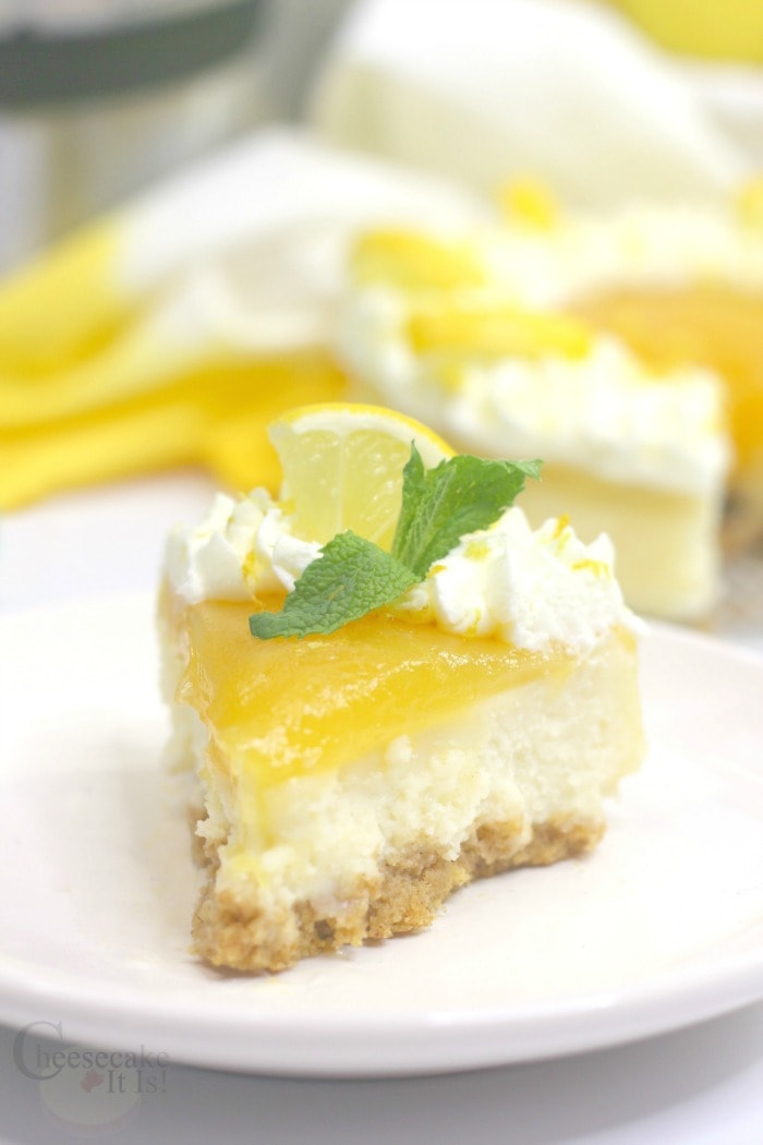 Instant Pot Lemon Cheesecake With Lemon Curd Topping