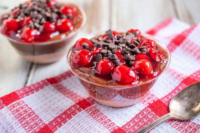 Easy Black Forest Cheesecake Cups
